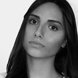 Naza Yousefi 250x250